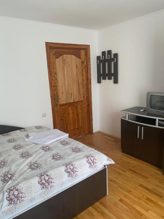 Casa Oana Ioana Guest House Moieciu de Jos Luaran gambar