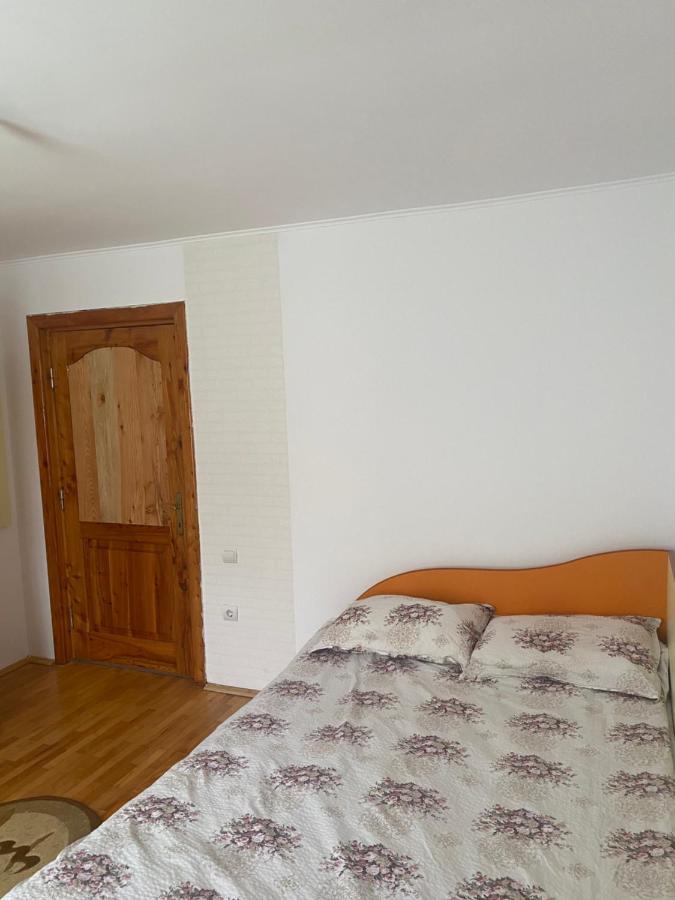 Casa Oana Ioana Guest House Moieciu de Jos Luaran gambar